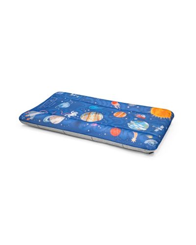 Opblaasbaar reisbed voor kinderen Space Mace design van Jetkids by Stokke