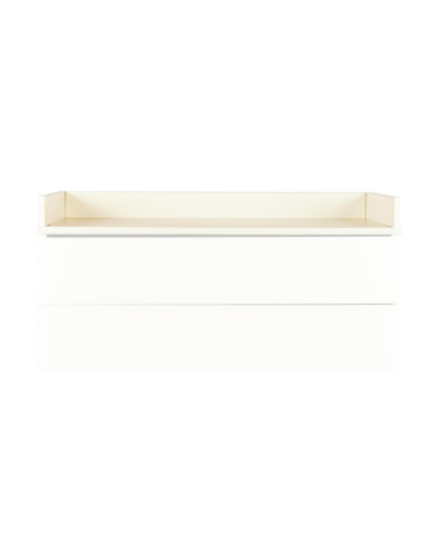 Blanke witte commode met verschoningsblad van voorzijde