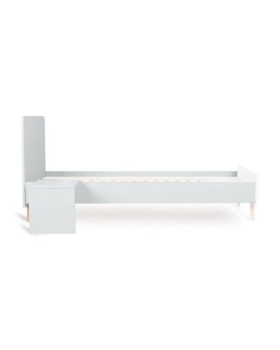 Onderdelen van de Junior Kit Loft White duidelijk zichtbaar van Quax