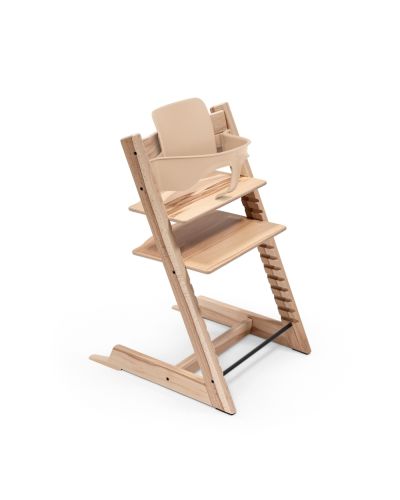 Stokke Tripp Trapp kinderstoel in Wild Wood met gemonteerde BabySet in Natural