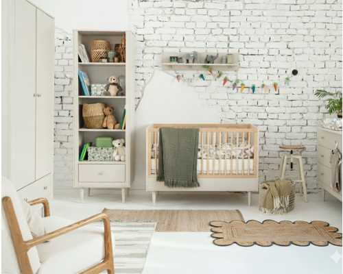 Pinio 3‑delige babykamer Petite Champagne – ledikant, commode en 2‑deurskast