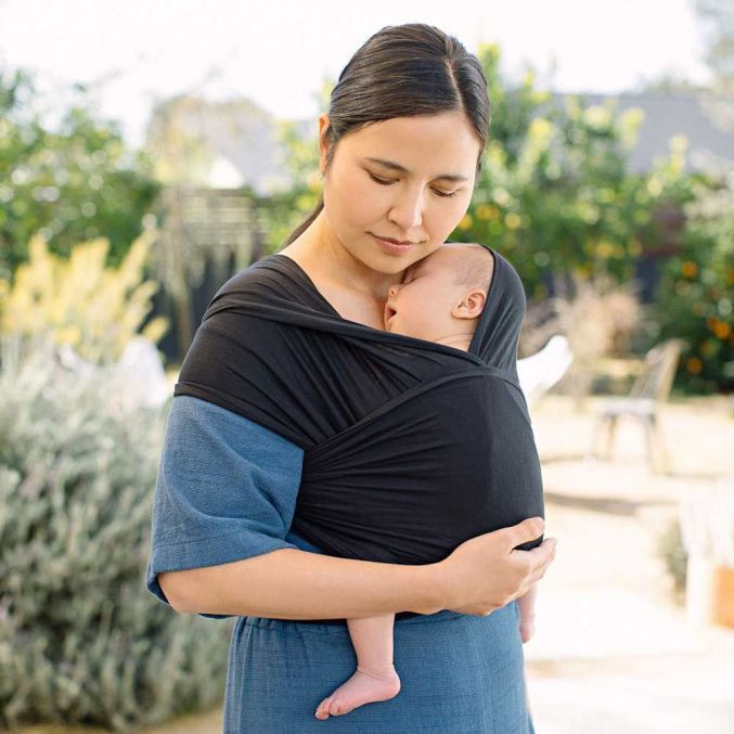 ERGObaby Draagdoek Aura Wrap Pure Black BabyPlanet